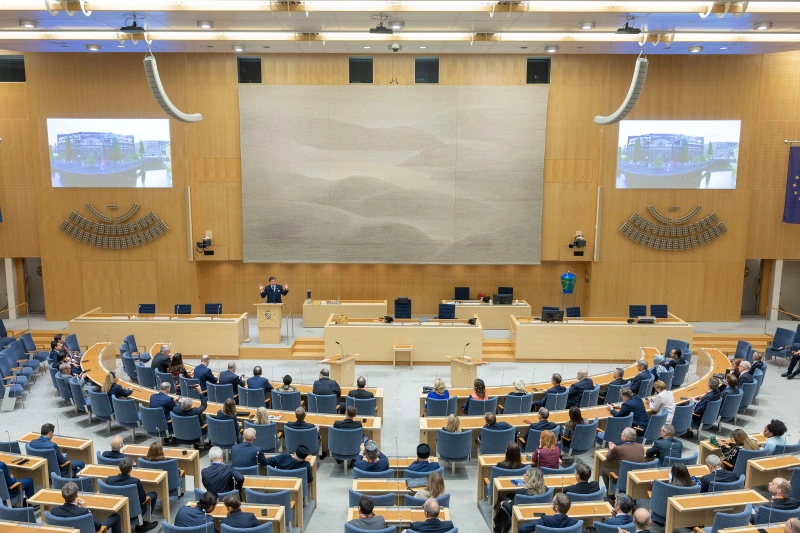 Die Krim-Plattform wird von europäischen Parlamentariern gebildet. Bei ihrer Tagung am Wochenende in Stockholm bekräftigten sie die Unterstützung für die von Russland überfallene Ukraine. Foto: Swedish Parliament / Melker Dahlstrand