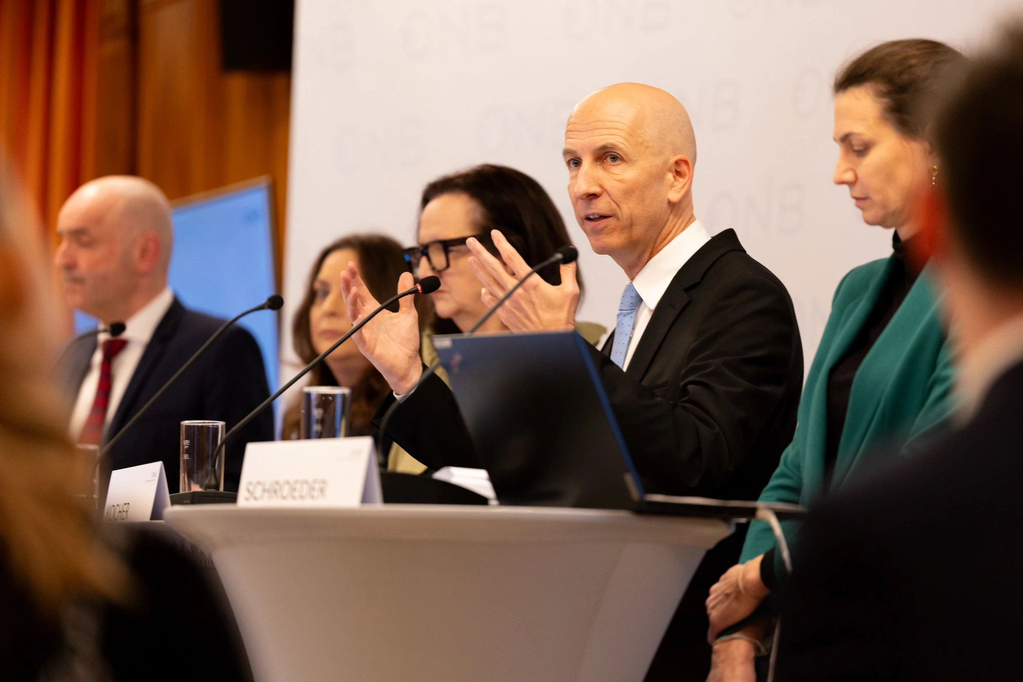 Rekord an Spareinlagen, hohe staatliche Leistungen: Martin Kocher, Gouverneur der Österreichischen Nationalbank. Foto: OenB/Christian Stöckl