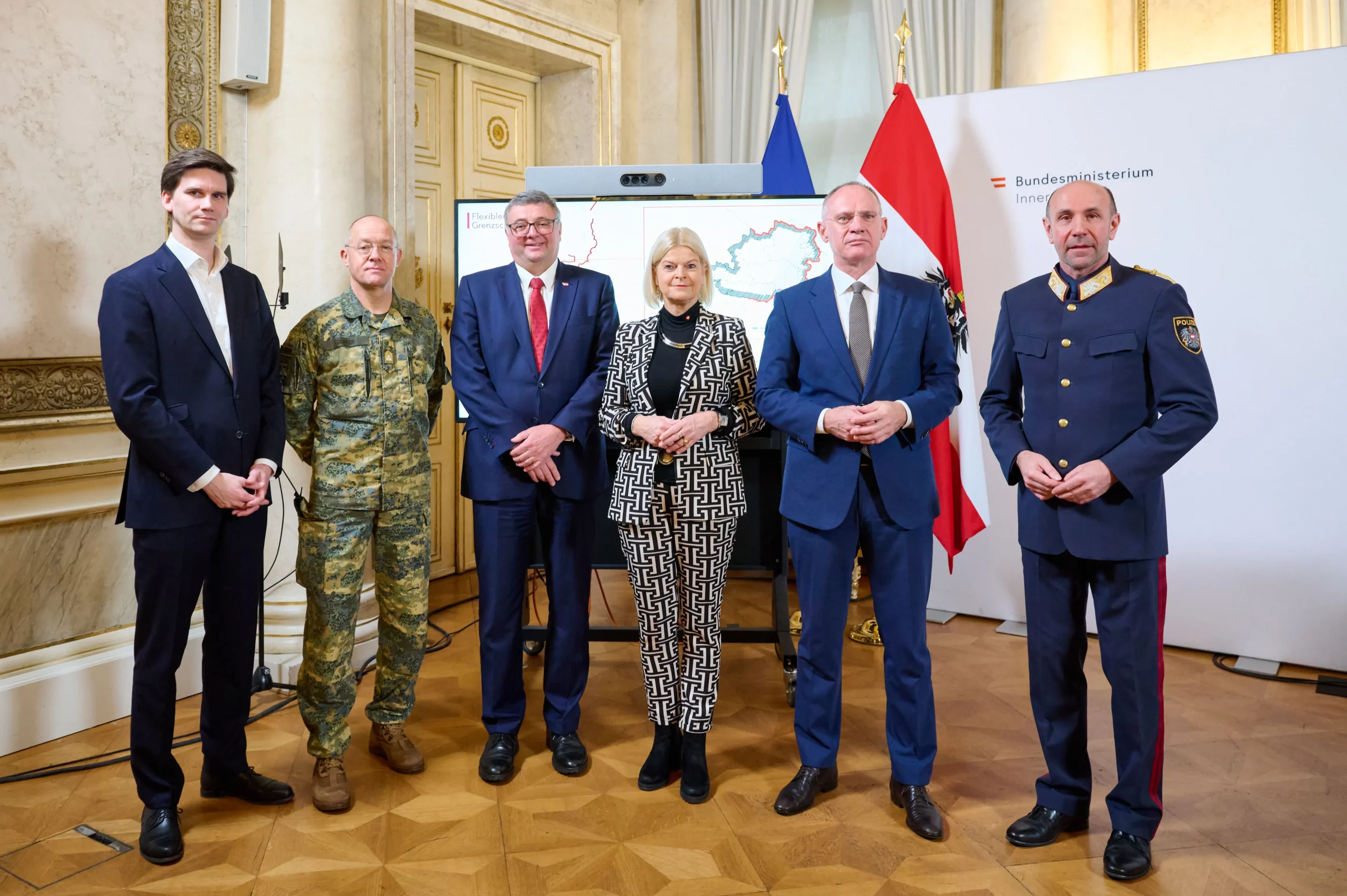 Die Bundesregierung entwickelt den Grenzschutz weiter und verlängert die Kontrollen bis 15. Juni 2026. Am Freitag wurden die Eckpunkte präsentiert. Foto: BMI/Karl Schober