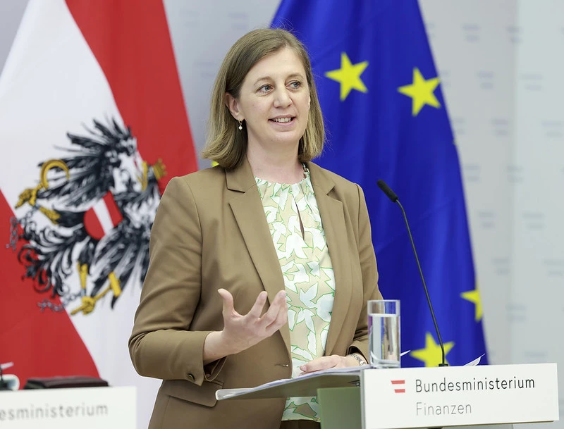 Sieht wichtige Impulse für den Aufschwung 2026 gesetzt. Finanzstaatssekretärin Barbara Eibinger-Miedl. Foto: BKA/Regina Aigner