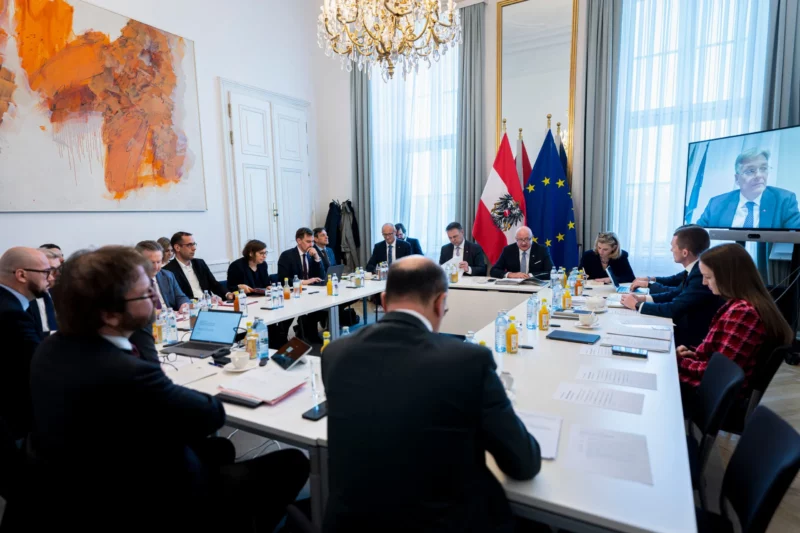 Am Montag legten die Verhandler der Reformpartnerschaft den weiteren Zeitplan fest. Foto: BKA/Florian Schrötter