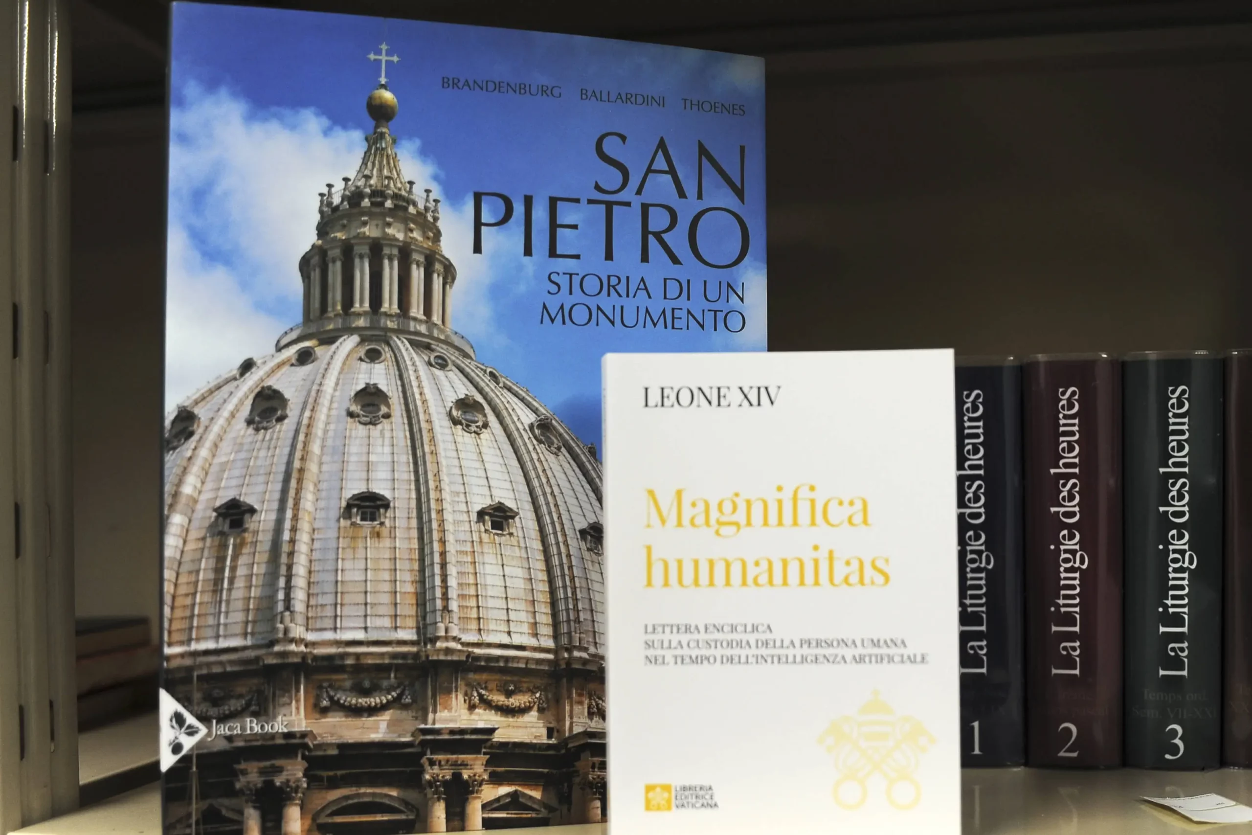 „Magnifica Humanitas“ („Großartige Menschheit“) ist der Titel der am Pfingstmontag veröffentlichten Enzyklika von Papst Leo XIV. über den Schutz des Menschen im Zeitalter Künstlicher Intelligenz. Foto: Imago - Monica Giuliani