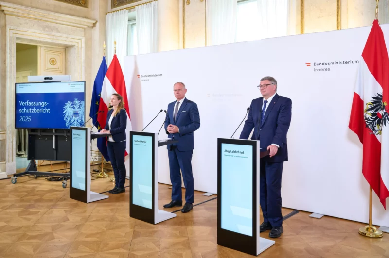 Innenminister Gerhard Karner reagiert auf den Verfassungsschutzbericht und startet zwei Gesetzesinitiativen gegen Extremismus. Foto: BMI/Schober