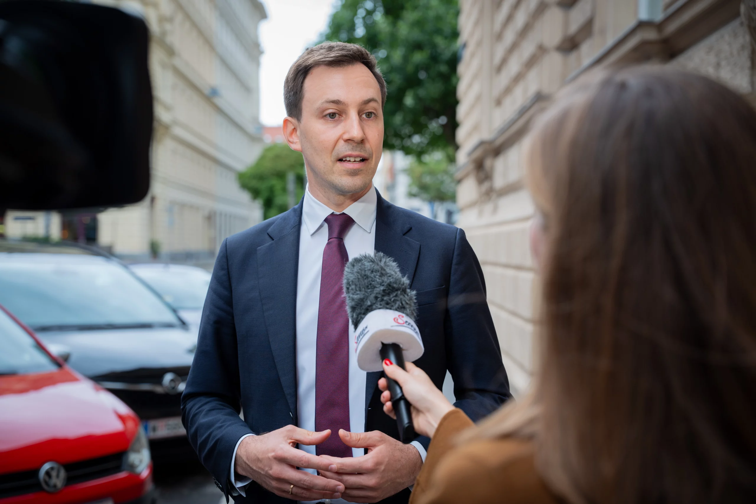 ÖVP-Generalsekretär Nico Marchetti gegenüber Servus-TV: In der Wehrdienstdebatte den Empfehlungen der Experten folgen. Foto: THR