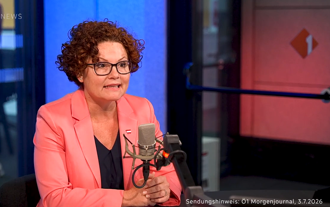 Elisabeth Zehetner erklärt in Interviews (Bild: Ö1) den Reformkurs in der Energiepolitik. Foto: Screenshot ORF