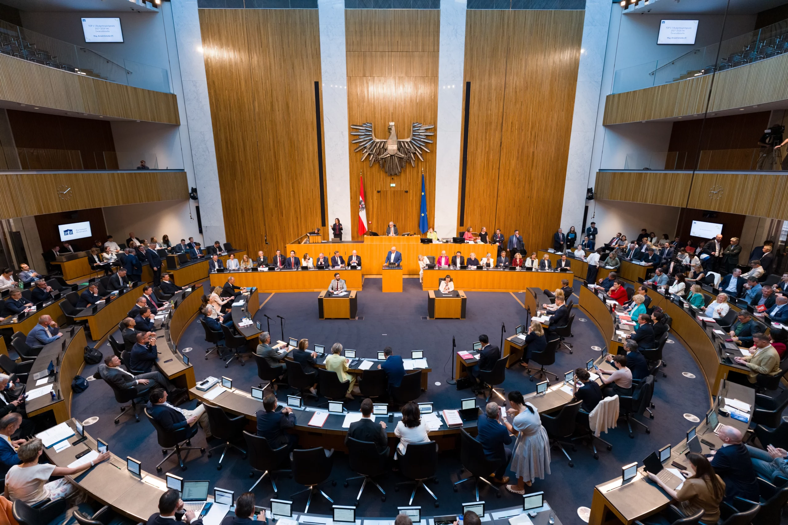 Die Regierung legt dem Parlament das Doppelbudget 2027/2028 vor. Der Nationalrat startete am Mittwoch die dreitägige Generaldebatte. Foto: Bernadette Sattler-Remling