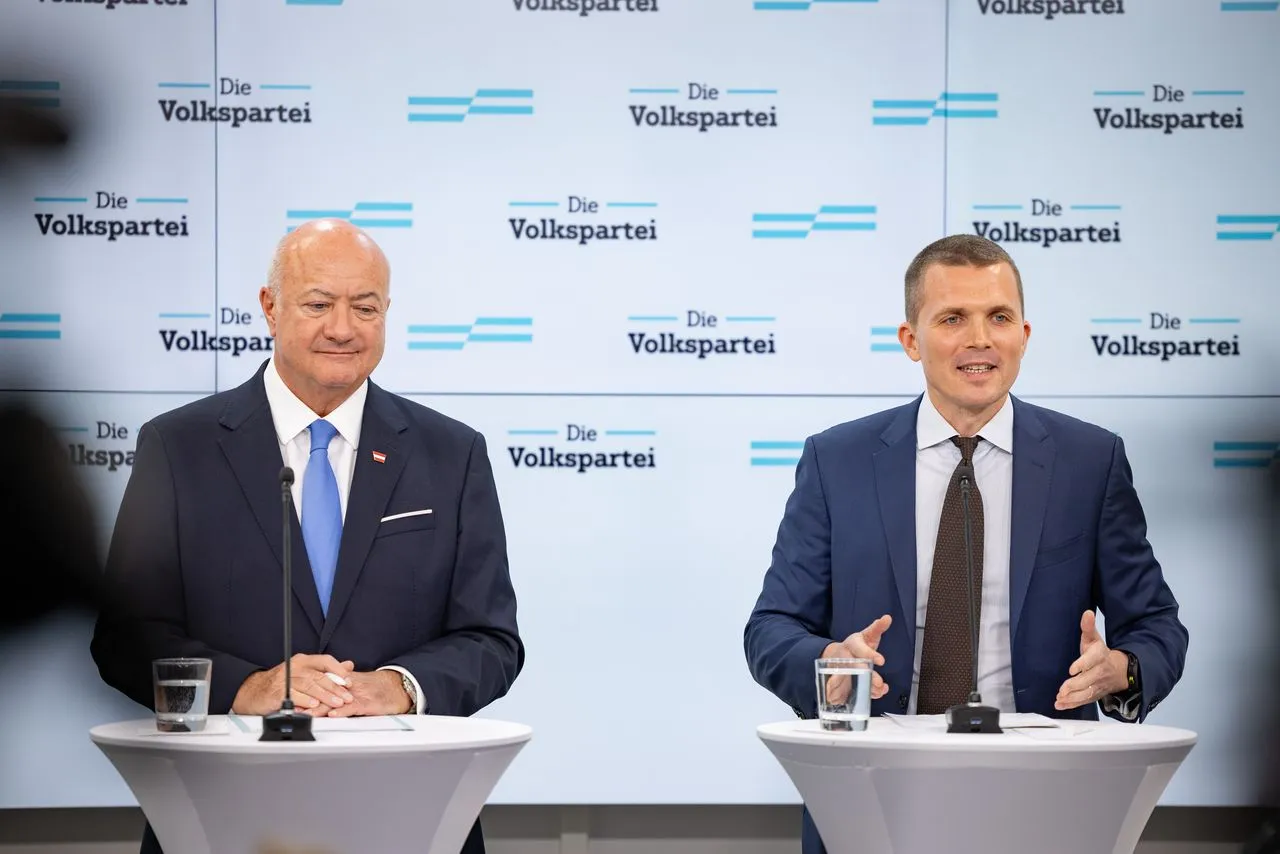 Markus Gstöttner (r.) ist ab 1. Juli neuer Generalsekretär der ÖVP, ausgewählt und vorgestellt von Bundesparteiobmann Christian Stocker. Foto: Jakob Glaser