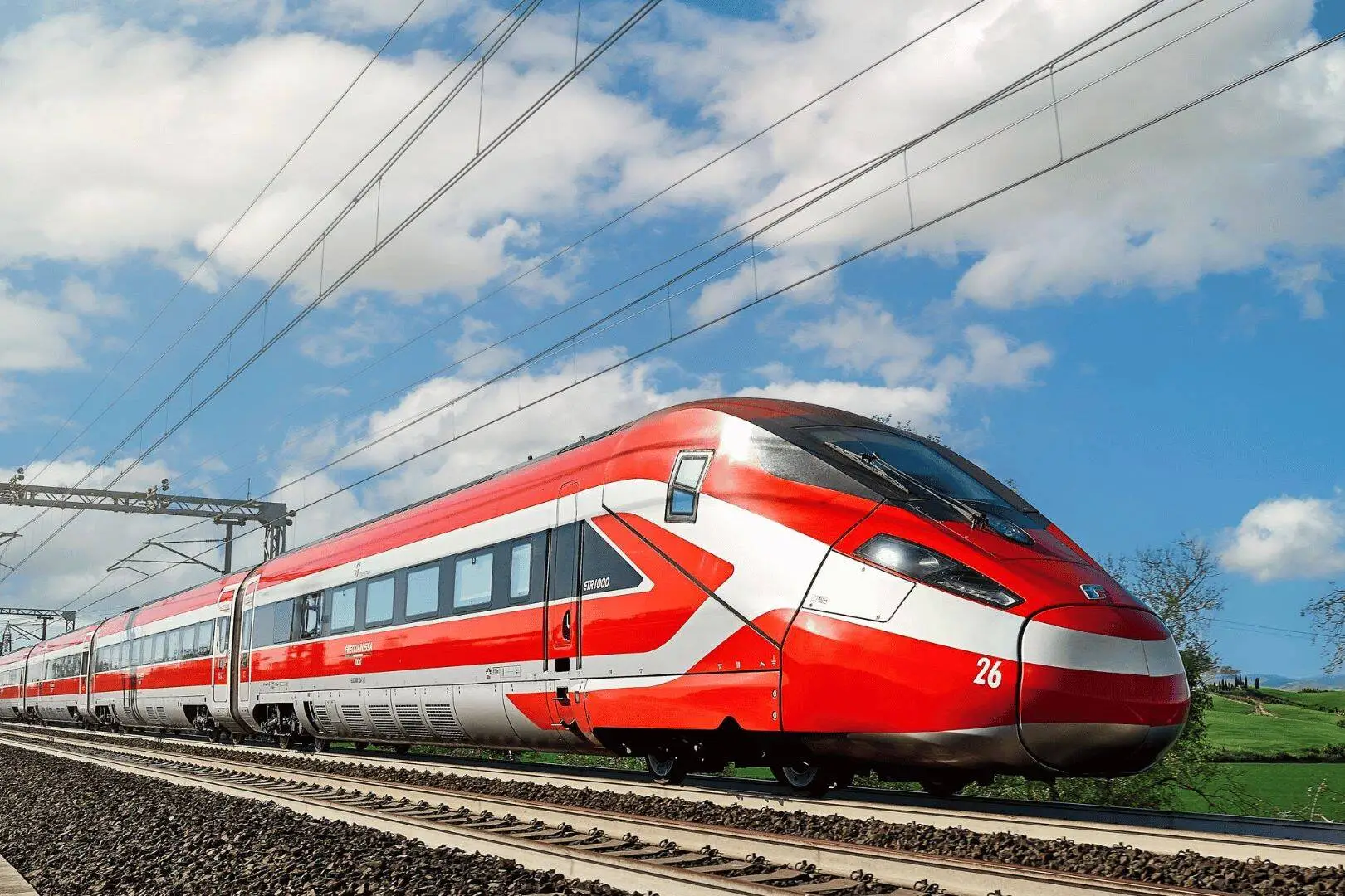 Joachim Schnabel, Verkehrssprecher der ÖVP, nennt die Kriterien für die ÖBB-Reform. Ein Gesetzesentwurf liegt vor, die Koalition beginnt Verhandlungen. Ebenfalls gestartet sind die Testfahrten des neuen italienischen Hochgeschwindigkeitszuges Frecciarossa in Tirol und auf der Weststrecke. Foto: Italotreno