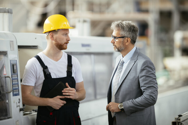Die Sozialpartnerschaft sichert seit 80 Jahren ein gutes Miteinander zwischen Arbeitnehmerschaft und den Unternehmen. Die Politik würdigt diese Verdienste. Foto: istock/milanvirijevic