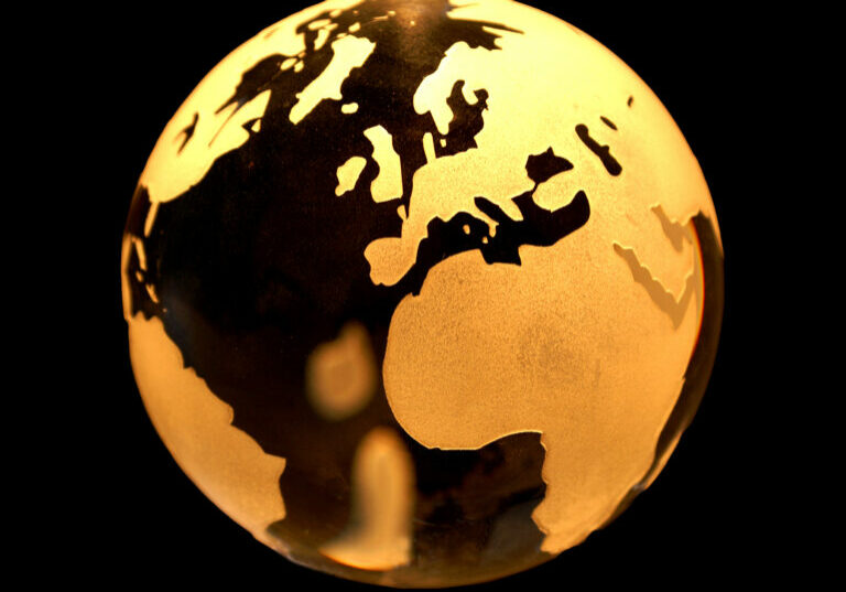 Mit dem Klimawandel hat sich das Debattenklima verschärft. Klimapolitik braucht Konsens und Kompromiss. Foto: pixelio/S. Hofschlaeger