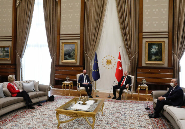 Ungewöhnliche Sitzordnung in Ankara. Foto: European Union