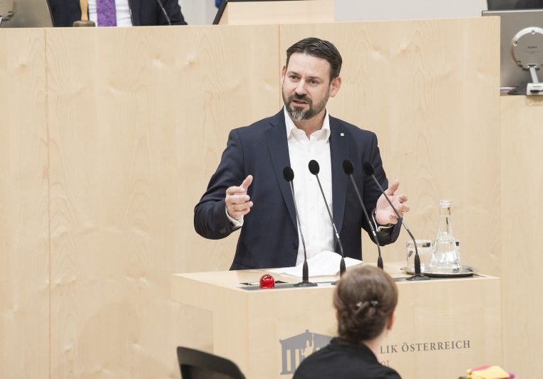 „Die militärische Neutralität Österreichs ist und bleibt unumstritten“, betont ÖVP-Wehrsprecher Friedrich Ofenauer. Foto: Parlamentsdirektion / Thomas Jantzen