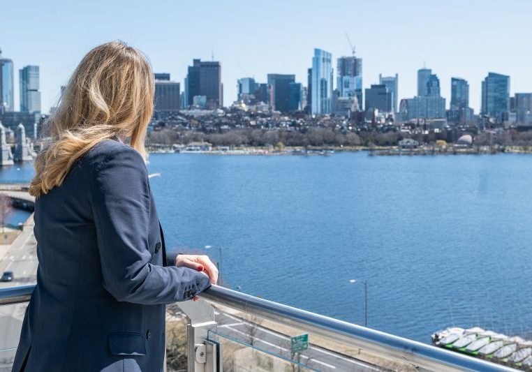 Wirtschaftsministerin Margarete Schramböck reiste in die USA um die Wirtschaftsbeziehungen zu stärken und Hürden im internationalen Handel abzubauen. Foto: Holey