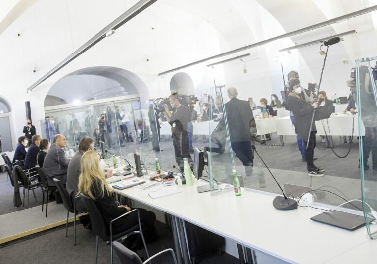 Neue Erkenntnisse brachte die Befragung des Managers Sigi Wolf vor dem U-Ausschuss. Foto: Parlament/Thomas Topf