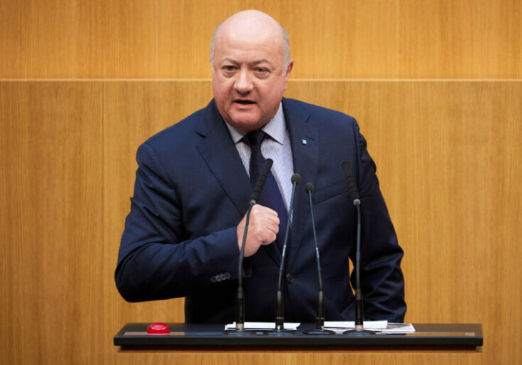 Kickls Politik würde spalten und gefährden. ÖVP-GS Stocker erteilt den Neuwahlwünschen der FPÖ eine Absage. Foto: Parlamentsdirektion/Thomas Topf