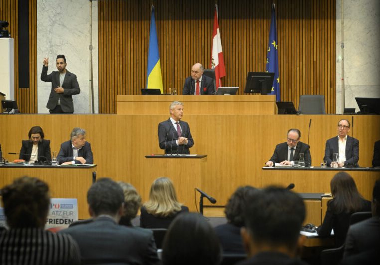 Reinhold Lopatka, außen-und europapolitischer Sprecher der ÖVP: Der Ukraine-Krieg hat eine globale Dimension. Foto: Parlament / Johann Zinner
