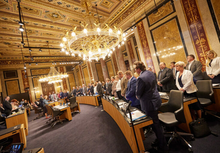 Die 955. Sitzung des Bundesrates stand ganz unter dem Motto "Energiebewusste Schulen". Foto: Parlamentsdirektion/Thomas Topf