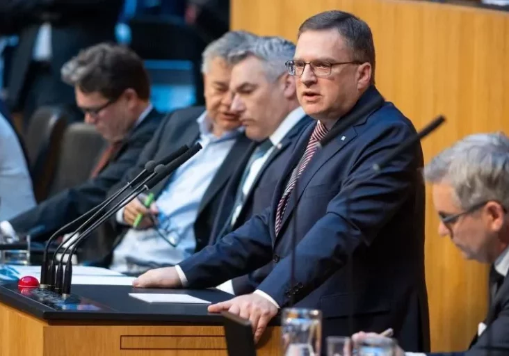 August Wöginger, Klubobmann der ÖVP und Bundesobmann des ÖAAB: Das Wohn- und Baupaket der Bundesregierung sorgt für leistbares Wohnen und belebt die Bauwirtschaft. Foto: Bubu Dujmic