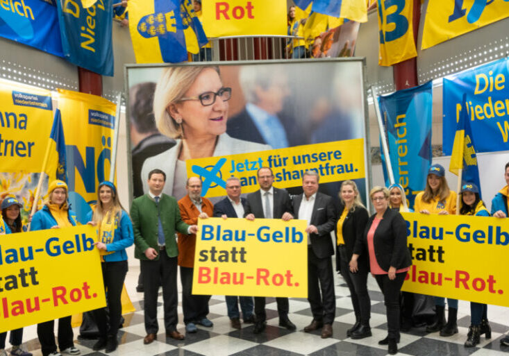 Die die Niederösterreichische Volkspartei warnt in der Schlussmobilisierung zur Landtagswahl am Sonntag vor einer drohenden blau-roten Mehrheit. Foto: VPNOE