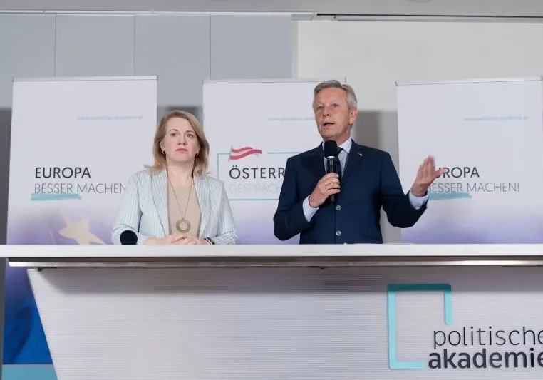 Bettina Rausch und Reinhold Lopatka starten die Österreich-Gespräche der ÖVP für die Wahlen zum Europäischen Parlament am 9. Juni. Ziel der ÖVP: Nummer eins bleiben, die EVP weiterhin als stärkste Fraktion im Europäischen Parlament. Foto: ÖVP