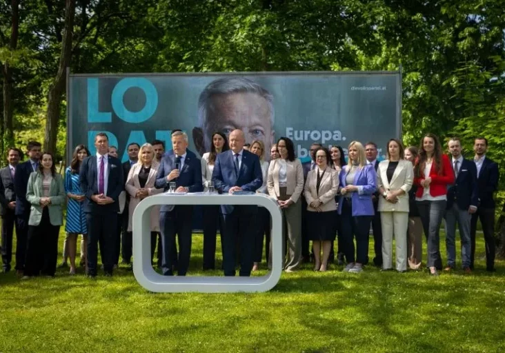 "Jetzt startet die Aufholjagd für die Nationalratswahl" erklärt ÖVP-Generalsekretär Christian in einer ersten Stellungnahme zu den Prognosen für das Ergebnis der Europawahl. Foto: ÖVP