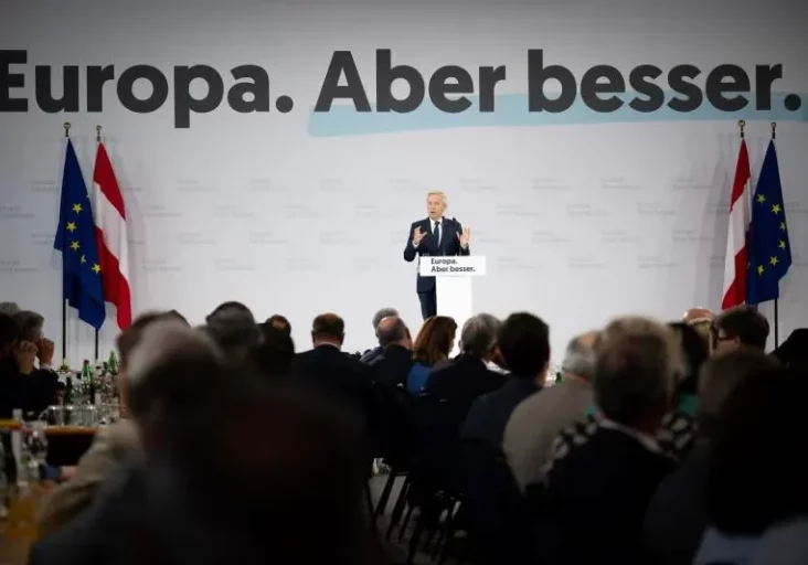 Klare Worte in Richtung FPÖ findet Reinhold Lopatka wenige Tage vor der EU-Wahl. Foto: Paul Gruber