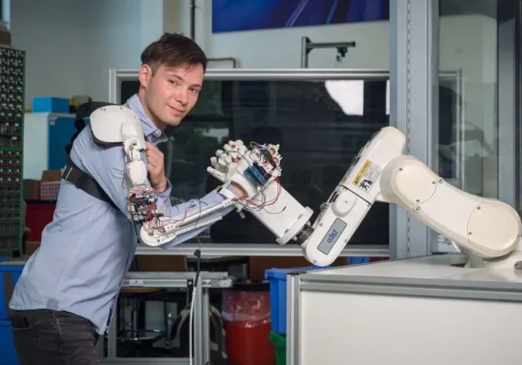 Die Bundesregierung definiert nun erstmals Schlüsseltechnologien, dazu gehört auch Robotik. Foto: Technikum Wien.