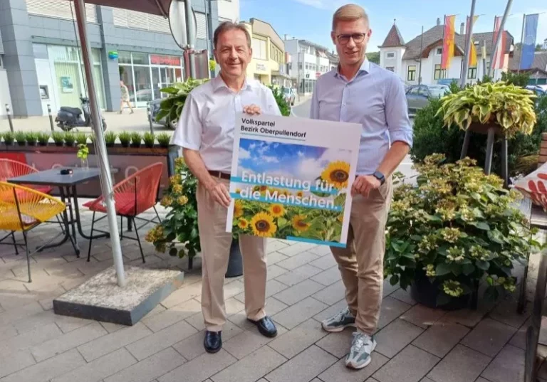 Das Burgenland, seine Bewohner und Betriebe wurden durch die Regierung entlastet, unterstützt und gefördert: ÖVP-Abg. Nikolaus Berlakovich und LAbg. Patrik Fazekas gehen mit einer positiven Bilanz in den Wahlkampf. Foto: ÖVP Bgld.
