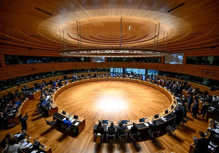 Bei ihrer Tagung vorige Woche in Luxemburg stellten die Innenminister die 'Weiche für beschleunigte Abschiebungen aus EU-Staaten. Die Kommission erstellt einen Vorschlag, Innenminister Gerhard Karner hatte die Initiative gestartet. Foto: EU