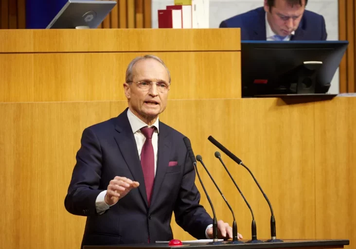 ÖVP-Verfassungssprecher Wolfgang Gerstl fordert von FPÖ klare Distanzierung zu Rechtsextremen. Foto: Parlament / Thomas Topf