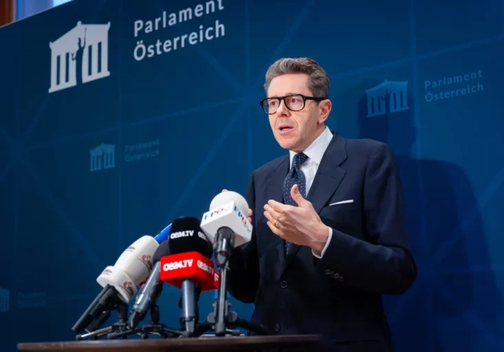 Harald Mahrer trat am Donnerstagabend von allen Ämtern in der Wirtschaftskammer und im Wirtschaftsbund zurück. (Archivfoto: ÖVP)