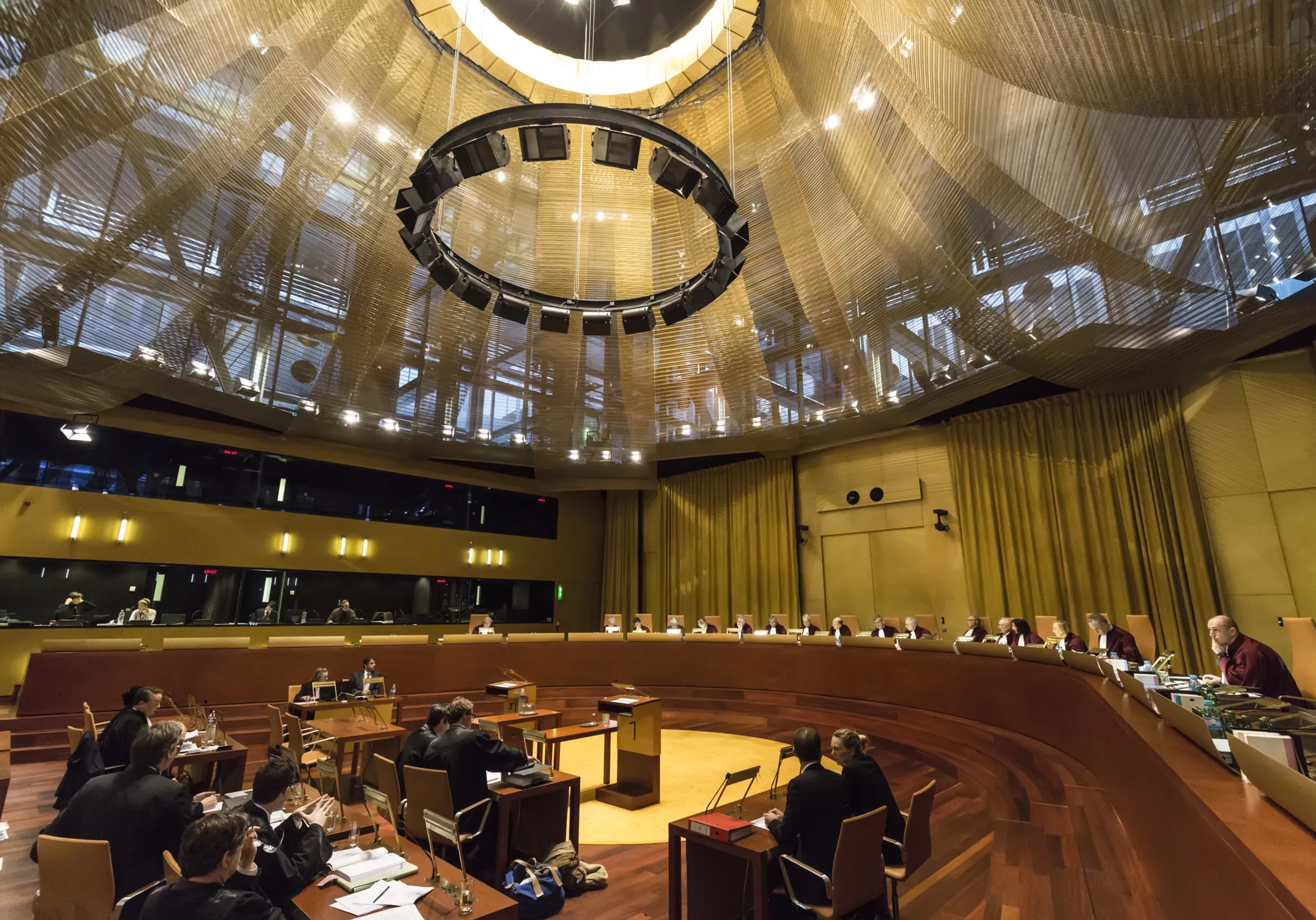 Der Europäische Gerichtshof für Menschenrechte (Bild) entscheidet über die Auslegung der Menschenrechtskonvention. Doch die Urteile schützen gelegentlich mit schwer kriminellen Ausländern die Falschen, meinen EU-Regierungschefs. Foto: EuGh