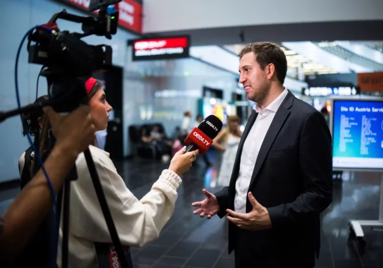 Freut sich über mehr als 4 Millionen ID Austria User. Staatssekretär Alexander Pröll. Foto: BKA/Christopher Dunker