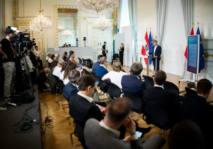 Modernes SErvice, Wahlfreiheit für Nutzer: Alexander Pröll präsentiert die erneuerte ID Austria. Foto: Christopher Dunker