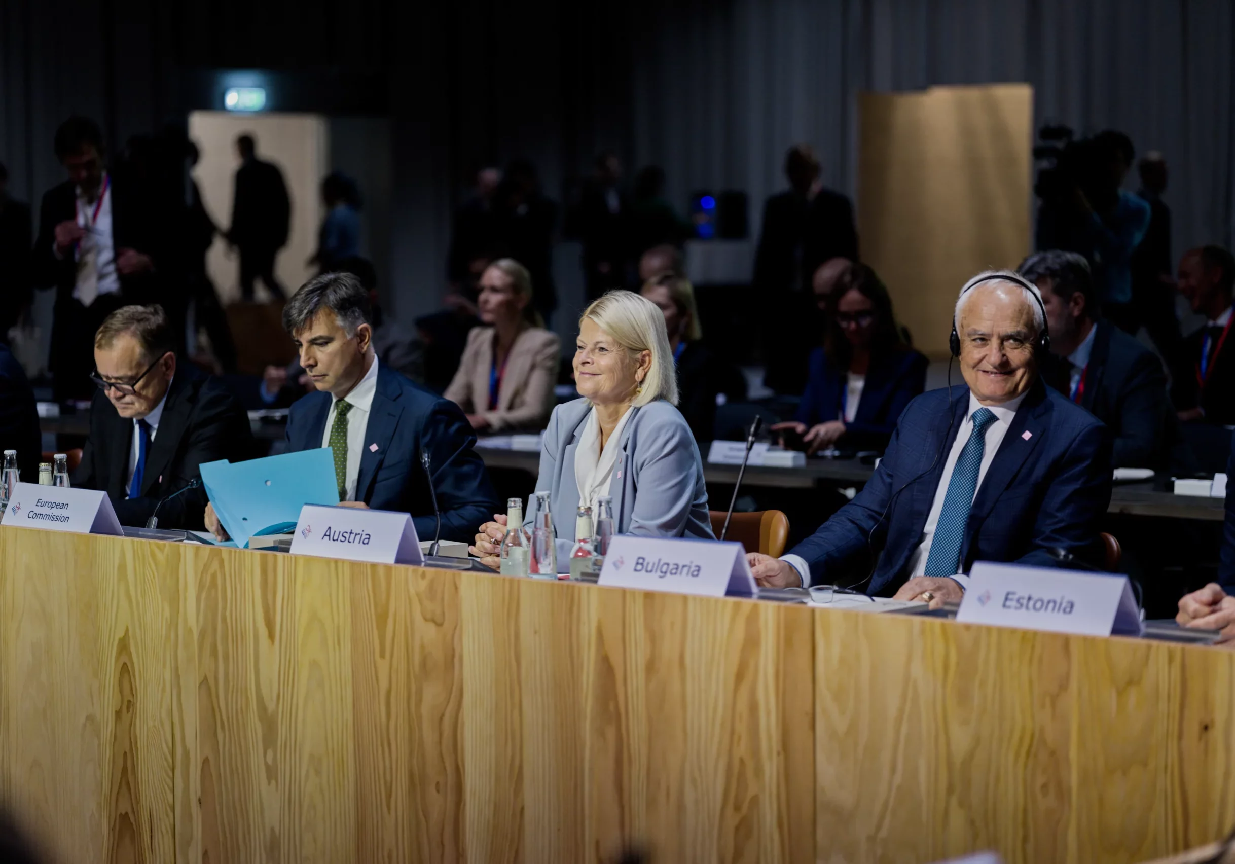 Verteidigungsministerin Klaudia Tanner beim informellen Treffen der EU-Verteidigungsminister: Unterstützung für die Ukraine, Protest gegen Einmischung Russlands in Angelegenheiten von Österreich. Foto: EU