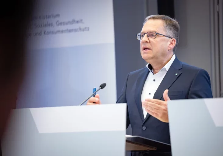Die Altersteilzeit wird treffsicher weiterentwickelt, den auch der Rechnungshof sah Reformbedorf: ÖVP-Sozialsprecher August Wöginger. Foto: Jakob Glaser