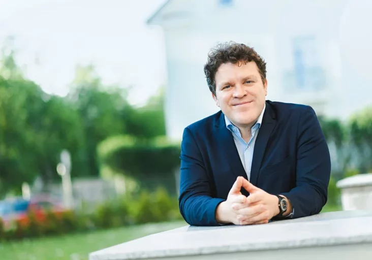 Prof. Dr. Florian Hartleb ist Professor für internationale Beziehungen an der Modul Universität Wien. Sein Buch „Teenager Terroristen“ präsentiert und diskutiert er am Dienstag, 30. September um 18.30 am Campus Tivoli in Wien. Foto: Enrico Lill