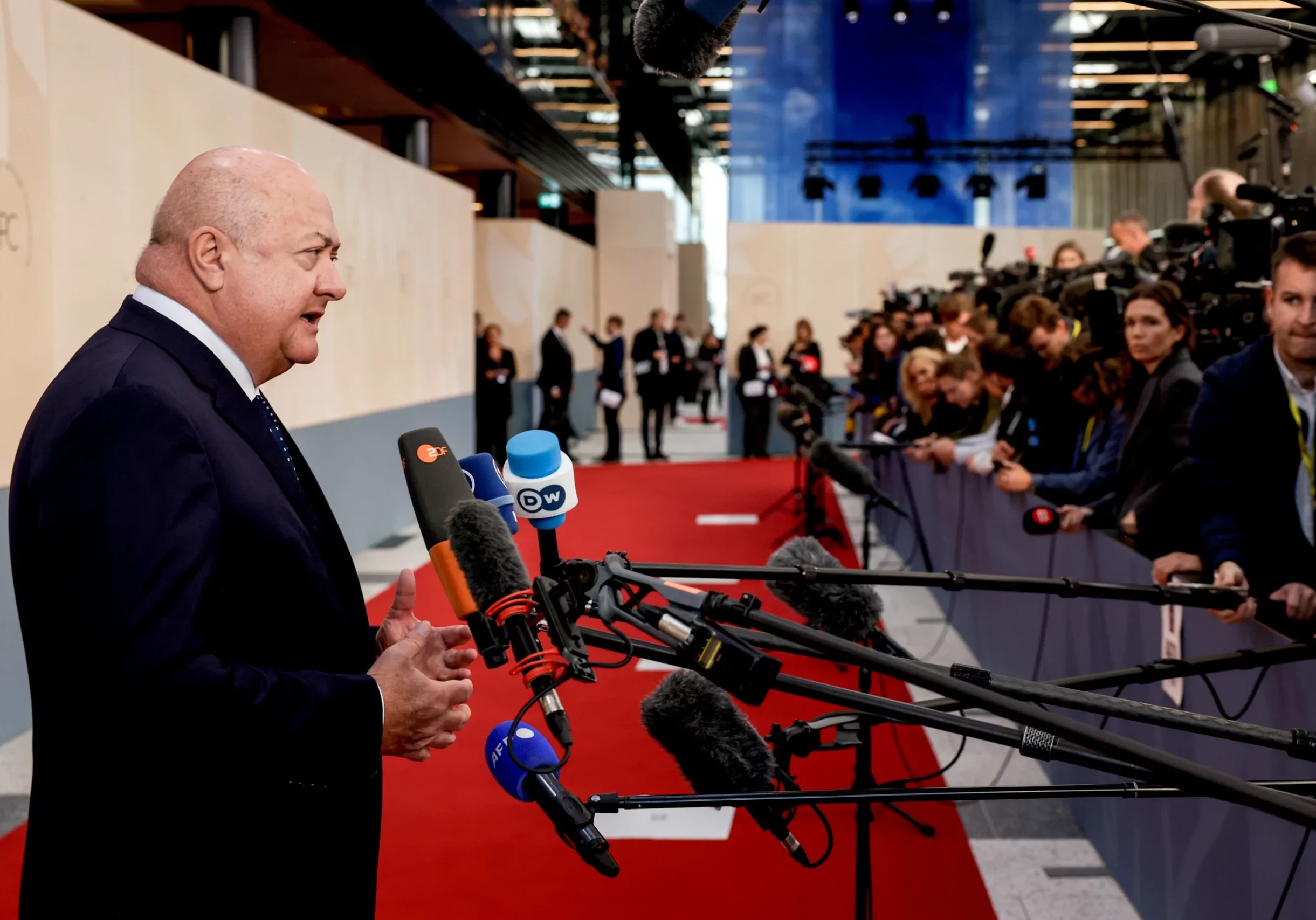 Bundeskanzler Christian Stocker vor dem EU-Gipfel in Kopenhagen: Österreich für harten Kurs gegen illegale Migration. Foto: EU