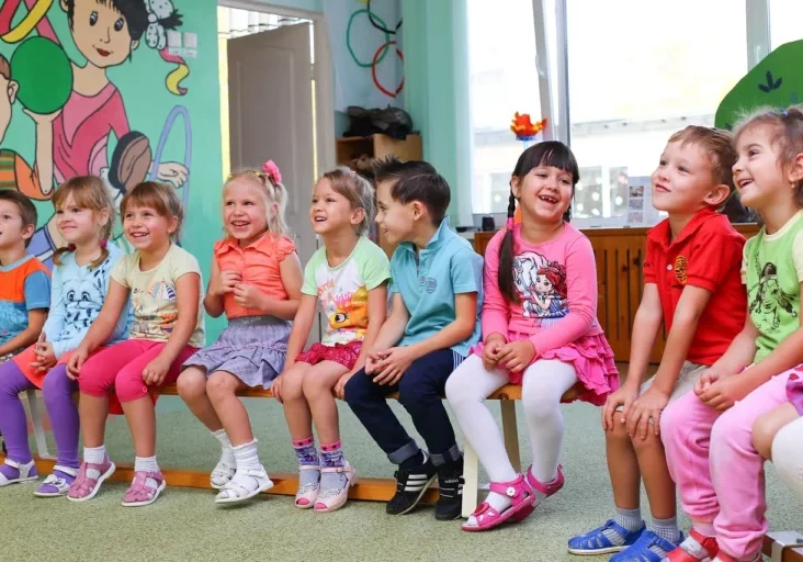 Mehr Deutschförderung bereits im Kindergarten fordern die ÖVP Wien und ÖVP-Generalsekretär Nico Marchetti. Foto: Tolmacho / Pixabay