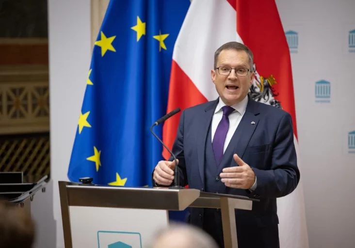 Erklärung von Klubobmann August Wöginger: Er übergibt diese Funktion und fokussiert sich auf Funktion als Sozialsprecher der Volkspartei. Foto: Jakob Glaser