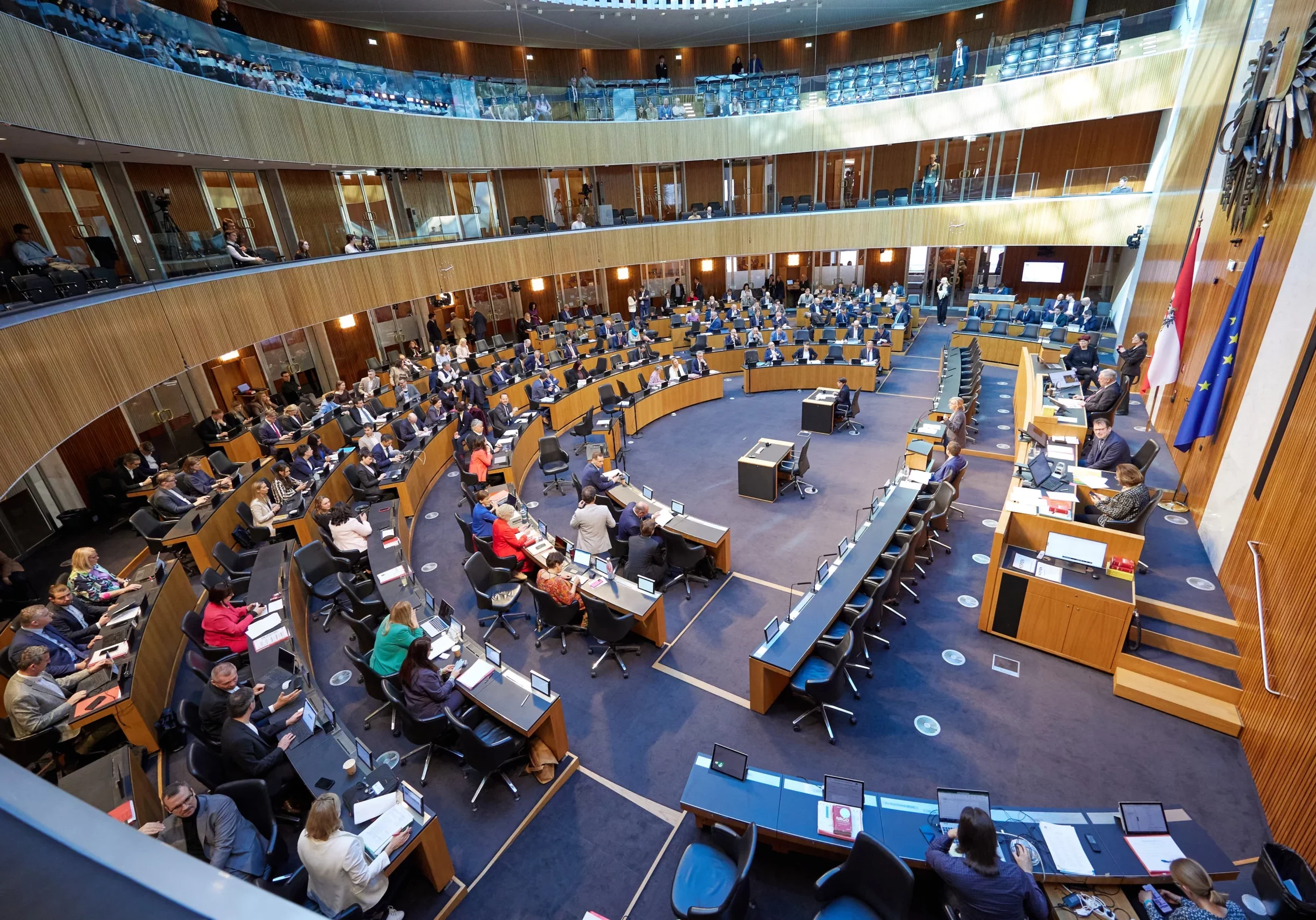 Im Nationalrat ist für den Beschluss über die von der Regierung vorgelegte Wehrdienstreform eine Zweidrittelmehrheit erforderlich. Foto: Thomas Topf