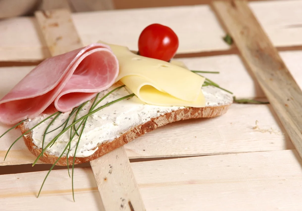 Die Umsatzsteuer für Brot und Butter sowie für weitere Grundnahrungsmittel wird am 1. Juli gesenkt. Foto: Pixabay Andreas160578
