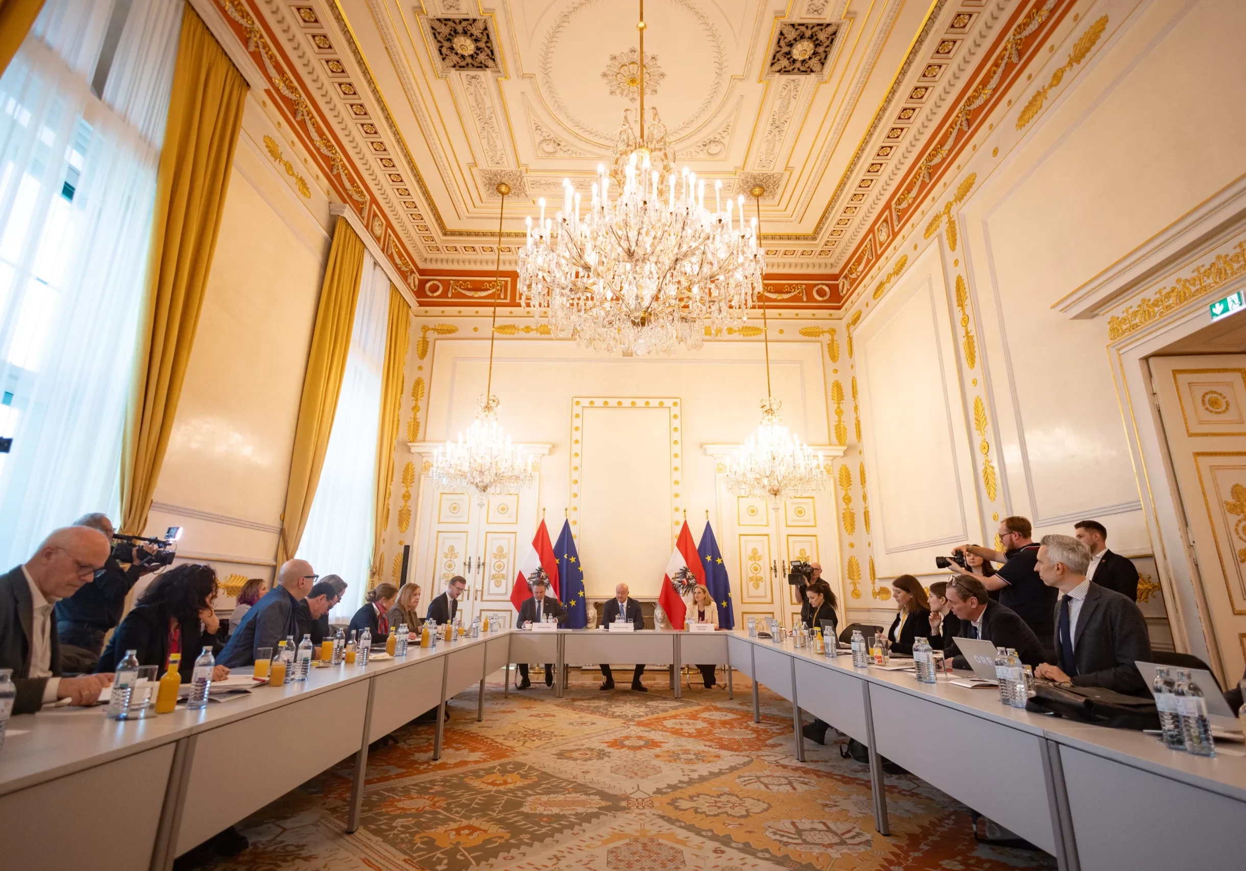Bilanzgespräch der Bundesregierung zum Jahrestag der Angelobung der ersten Dreier-Koalition. Fotos: Jakob Glaser