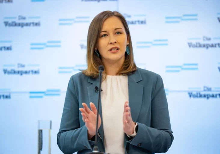 Familienministerin Claudia Bauer: Zivildienst verlängern, denn die demografische Entwicklung bringt eine Versorgungslücke im Sozial- und Gesundheitswesen. Fotos: Jakob Glaser