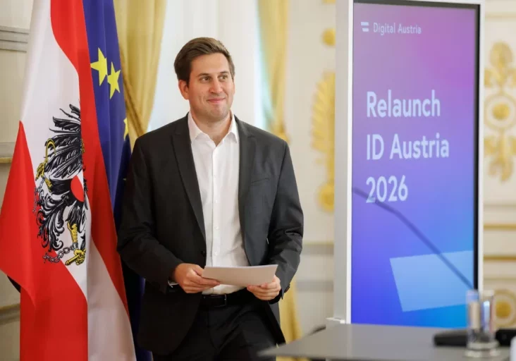 Der Staat soll für Bürgerinnen und Bürger schneller und günstiger werden soie konkrete digitale Dienste für den Alltag der Unternehmen und Haushalte anbieten: Alexander Pröll, Staatsekretär für Digitalisierung. Foto: Bka / Andy Wenzel