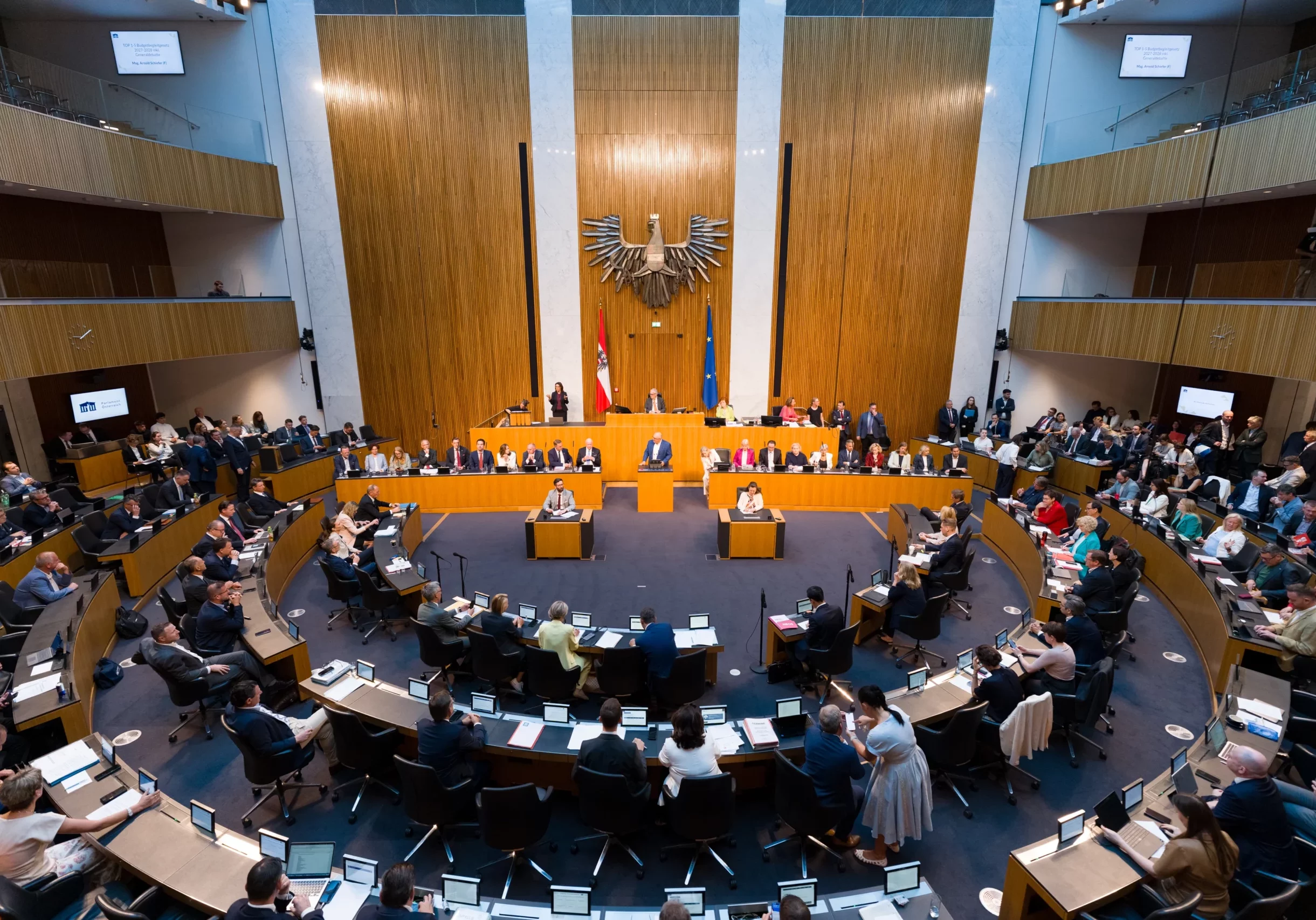 Die Regierung hat den Fahrplan und die Elemente des Klimagesetzes festgelegt. Zum Wochenauftakt debattiert der Nationalrat dazu in einer Sondersitzung. Foto: Bernadette Sattler-Remling