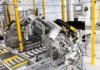 Mit neuer Strategie will Wirtschaftsminister Wolfgang Hattmannsdorfer die Industriearbeitsplätze in Österreich sichern. Bild (automat. Qualitätskontrolle): VA Linz