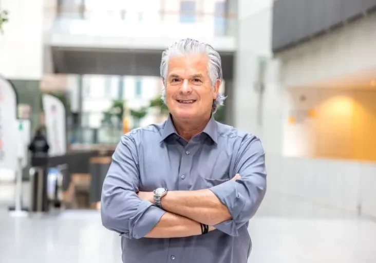 Ist seit Mittwoch neuer Abgeordneter zum Europäischen Parlament. Der ehemalige Fernsehmoderator Wolfram Pirchner. Foto: ÖVP-Delegation im EU-Parlament