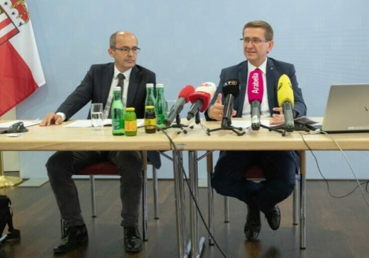 Bei einer Pressekonferenz am Dienstag präsentierte LR Markus Achleitner eine Studie, laut der 25 % der Pensionisten in Oberösterreich wieder arbeiten gehen würden, sofern es steuerliche Erleichterungen gäbe. Foto: Land OÖ / Daniela Sternberger