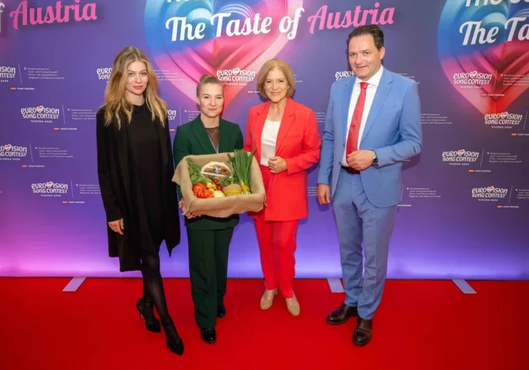 Im Rahmen des Eurovision Song Contest lud Bundesminister Norbert Totschnig zum Side-Event „The Sound of Europe, the Taste of Austria“ ins Landwirtschaftsministerium ein. Foto: BMLUK/Hemerka